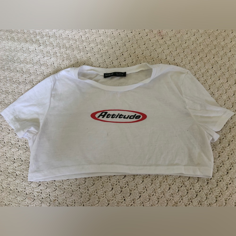 Attitude crop top